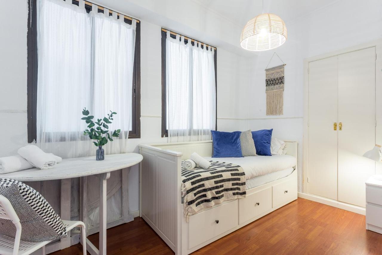 Lodging Apartments Illa Diagonal Βαρκελώνη Εξωτερικό φωτογραφία